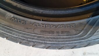 2x letní pneu 225/45 R17 - 5