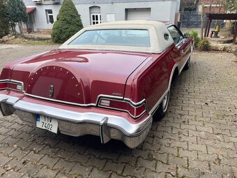 Lincoln Continental Mark IV - 5