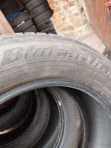 Yokohama BluEarth Winter 215/60 R16 - 5