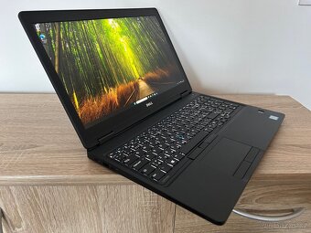 Dell Latitude 5580, i5, 8GB, 256SSD, WIN 11, podsvícený - 5