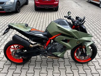 KTM Duke 890R - 5