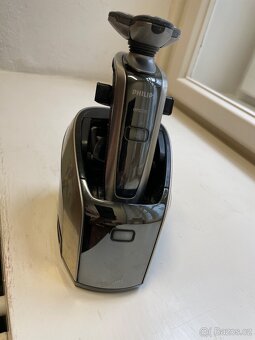 Holící strojek Philips Arcitec - 5
