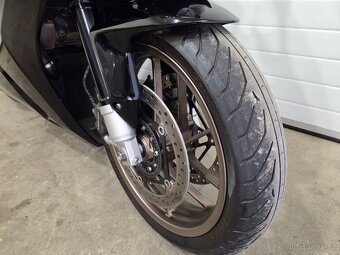 Honda VFR 800 VTEC - 5