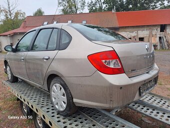Renault Clio Thalie - 5