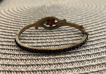 Náramek s českými granáty s krabičkou. - 5