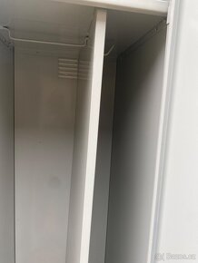 Prodám průmyslovou šatni skriňku - 5