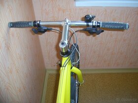 Horské - trekové kolo Specialized - 5