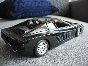1:24 Ferrari Testarossa 1984 Bburago Italy (1/24) - 5