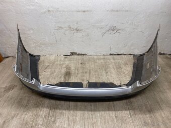 ŠKODA OCTAVIA 2 04-08 - ZADNÍ NÁRAZNÍK S PARK. SENZORY 9102 - 5