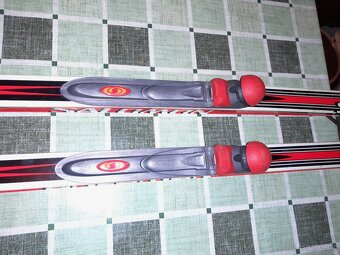 Prodám lyže a boty po dětech - 5