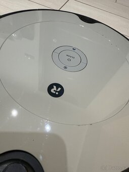 Robotický vysavač iRobot Roomba 698 - 5