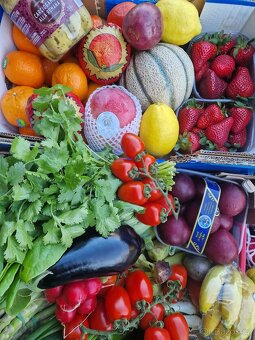 Prodám velký prodejní stánek do interiéru - 5