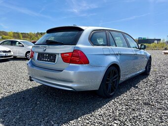 BMW 320i combi 125kw - 5