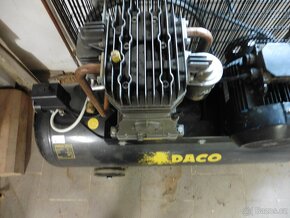 Prodám dvouválcový pístový kompresor DACO - 5