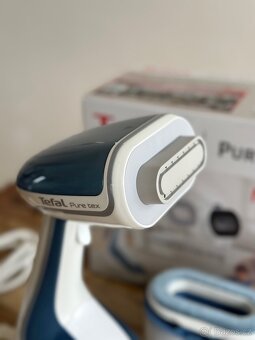 Stojanový napařovač oděvů Tefal Pure Tex DT9530E1 - 5