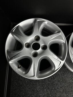 Alu BORBET 4x114,3 r15 - 5