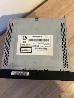 Autorádio originál VW RCD310 ( demontováno z passat B7 ) - 5