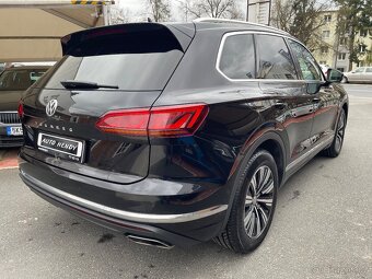 Prodá Volkswagen Touareg 3,0 TDI AT, LED Matrix - 5