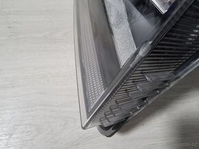 Pravý přední světlomet VW T6 - 5
