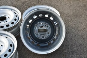 Hyundai H350 - plechové disky 6x16" + TPMS ventilky - 5
