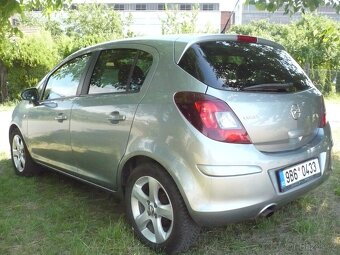 Opel Corsa 1.2,1.majitel,ČR,serviska - 5