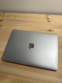 Apple MacBook 12” 2015 256GB Intel Core M 8GB RAM - 5