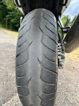 Kawasaki ZR-7S - 5