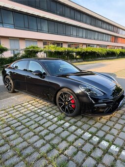 Porsche Panamera Turbo - 5