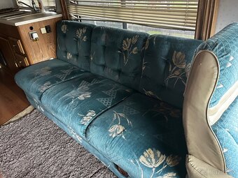 Obytné auto Coachmen USA - 5