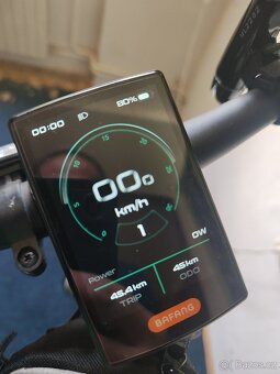 Elektrokolo Mount 8.4 LTD, rám 22, prakticky nové - 5
