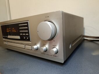 ONKYO TX-8211 - 5
