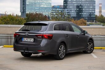 Toyota Avensis Combi 2.0 D-4D S S Business - 5