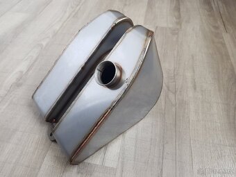 Jawa 50 pionýr, babetta, MUSTANG - NEREZOVÁ nádrž 5,5 - 6l - 5