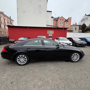 Mercedes-Benz CLS,  W219 CLS320 CDI AUTOMAT Ojeté, 4/2006, 2 - 5