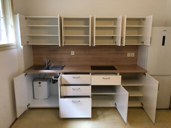 Prodám linku ve výborném stavu - 5