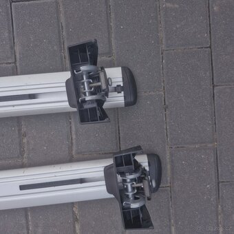 Thule patky 7107 + Thule týče 7113+ Thule 7060 kit - 5