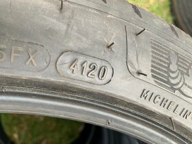 Letní pneu 205 45 17 Michelin jako nové - 5