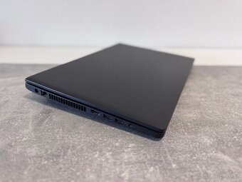 Dell Latitude 3570 - Core i5-6200 / 15.6” / 8GB RAM - 5
