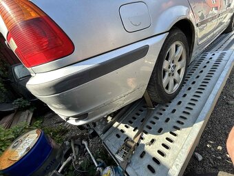 BMW e46 touring zadní nárazník - 5