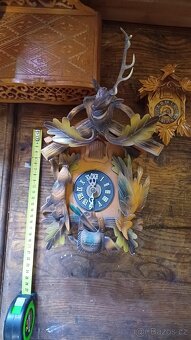 dřevěna vyřezavana polička - 5