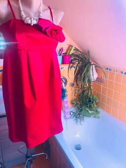 saty# oslavy# spolecenske# cervenesaty# ples# masle - 5