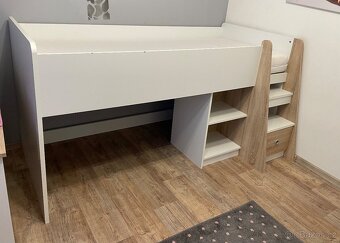 Krásná vysoká postel Pierre – dub sonoma/bílá - 5