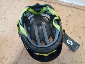 Helma Scott Supra vel.54-61cm. - 5