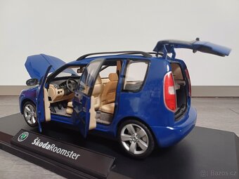 Abrex Škoda roomster 1:18 Blue - 5