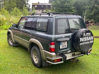 Nissan Patrol GR 3.0 - 5