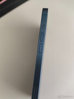 Apple iPhone 13 128GB Blue, pěkný stav, 72% baterie - 5