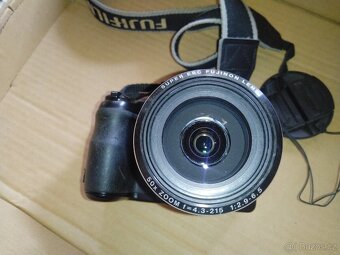 Finepix s9200 ultrazoom 50xzoom - 5