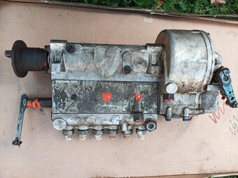 Vstřikovací čerpadlo Praga V3S - 5