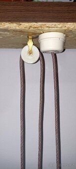 Různé typy stahovacích lustrů s velkým výběrem stínítek - 5