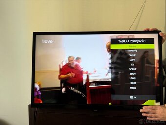 LED TV Vivax - 5